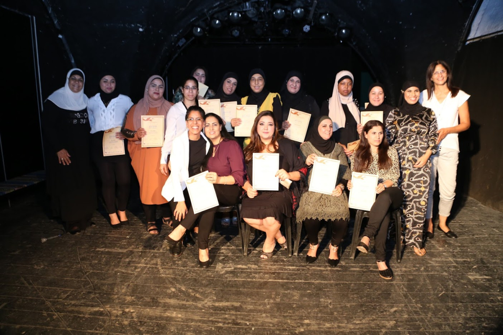 تخريج الفوج الثالث لمشروع المرأة الريادية بيافا ضمن مهرجان المرأة "يافوية" 